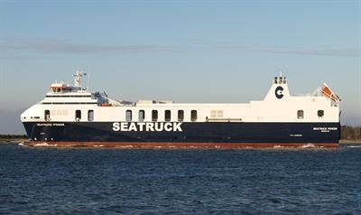 SEATRUCK POWER is one of four ships operating Seatruck Ferries' Liverpool-Dublin route © Peter Therkildsen