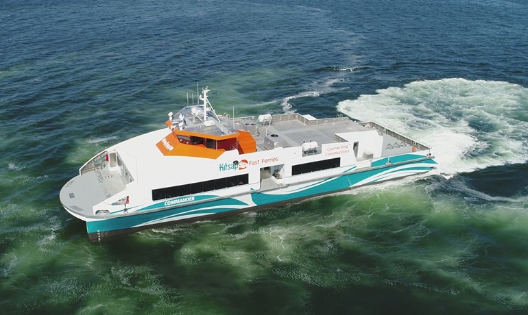 COMMANDER © Nichols Brothers Boat Builders