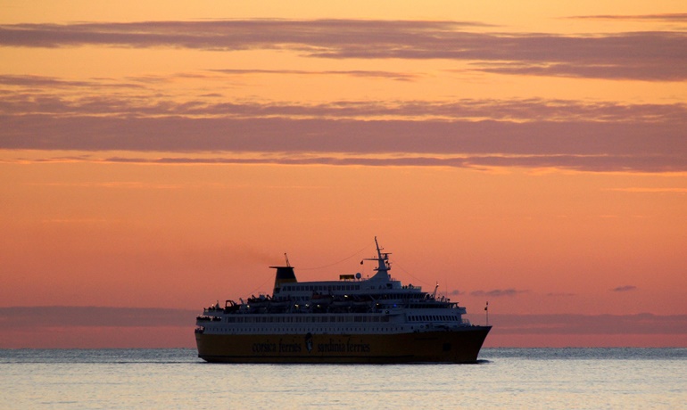 SARDINIA REGINA © Bruce Peter