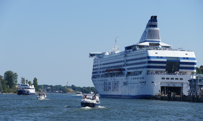 SILJA SYMPHONY goes digital with nauticAi Log electronic logbooks