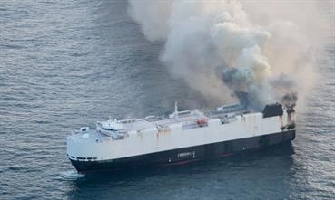 MORNING MIDAS © US Coast Guard