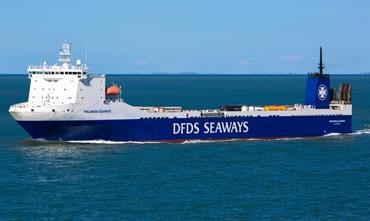 FINLANDIA SEAWAYS operated the Zeebrugge-Rosyth route © J.J. Jager FINLANDIA SEAWAYS operated the Zeebrugge-Rosyth route © J.J. Jager