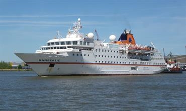 HANSEATIC will be chartered by One Ocean Expeditions in fall 2018 © Christian Eckardt HANSEATIC will be chartered by One Ocean Expeditions in fall 2018 © Christian Eckardt