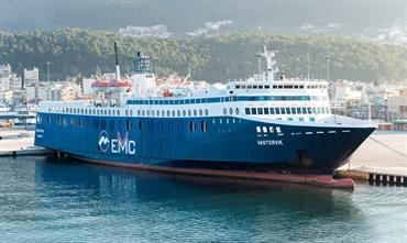 Inter Shipping will replace NOVA STAR by MED STAR, the ex- VASTERVIK © George Giannakis