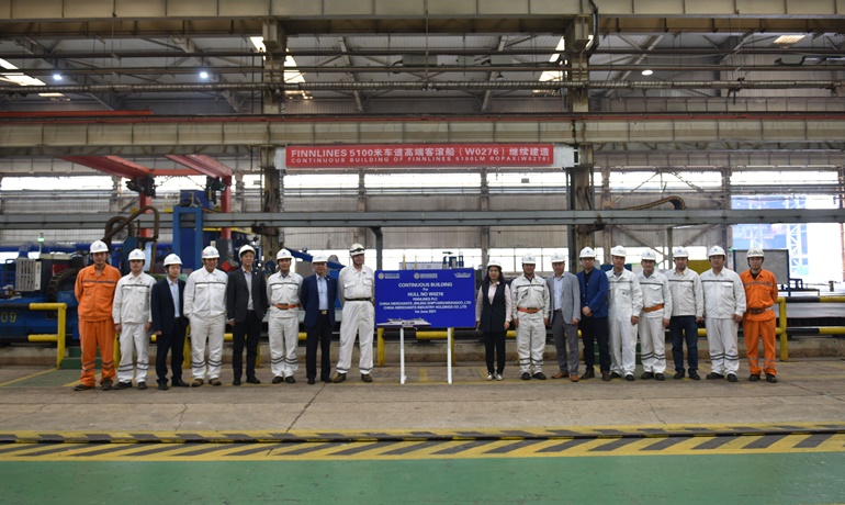 First steel cutting of FINNSIRIUS on 1 June. © CMI Jinling Weihai Shipyard