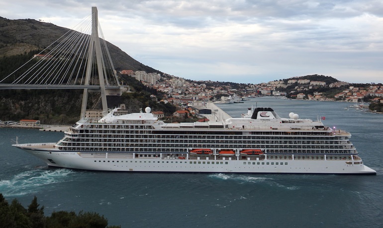 The first in the series, VIKING STAR, was built at the shipyard in Marghera and delivered in 2015.