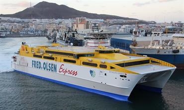 BETANCURIA EXPRESS operates Fred. Olsen Express's direct city-to-city line between between Las Palmas de Gran Canaria and Santa Cruz de Tenerife. © Kai Ortel BETANCURIA EXPRESS operates Fred. Olsen Express's direct city-to-city line between between Las Palmas de Gran Canaria and Santa Cruz de Tenerife. © Kai Ortel
