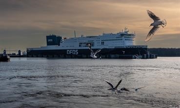 AURA SEAWAYS © George Giannakis AURA SEAWAYS © George Giannakis