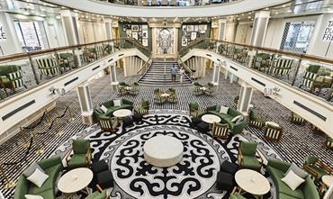 The new-look atrium of PACIFIC DAWN - © Trimline The new-look atrium of PACIFIC DAWN - © Trimline