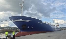 TRANSPORTER © Godby Shipping