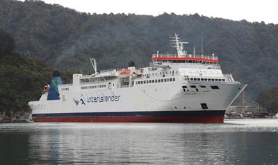 The lengthened ARATERE is now of three ro-paxes operated by Interislander © Alan Calvert