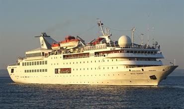 Possibly moving to the southern hemisphere: MED QUEEN © Ton Grootenboer Possibly moving to the southern hemisphere: MED QUEEN © Ton Grootenboer
