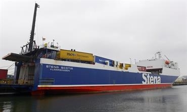 The silhouette of STENA SCOTIA has meanwhile changed following last year's scrubber installation © Frank Lose The silhouette of STENA SCOTIA has meanwhile changed following last year's scrubber installation © Frank Lose