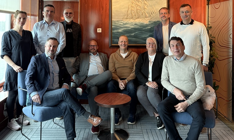 Swedish Passenger Shipping Association with Kenneth Gustavsson in the front to the left