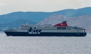 ARIADNE, spotted off Piraeus in a semi-finished Tirrenia livery, has been chartered out to Tirrenia © George Giannakis